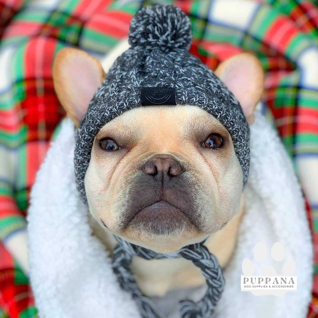 Cable Knit Hat With Pompom